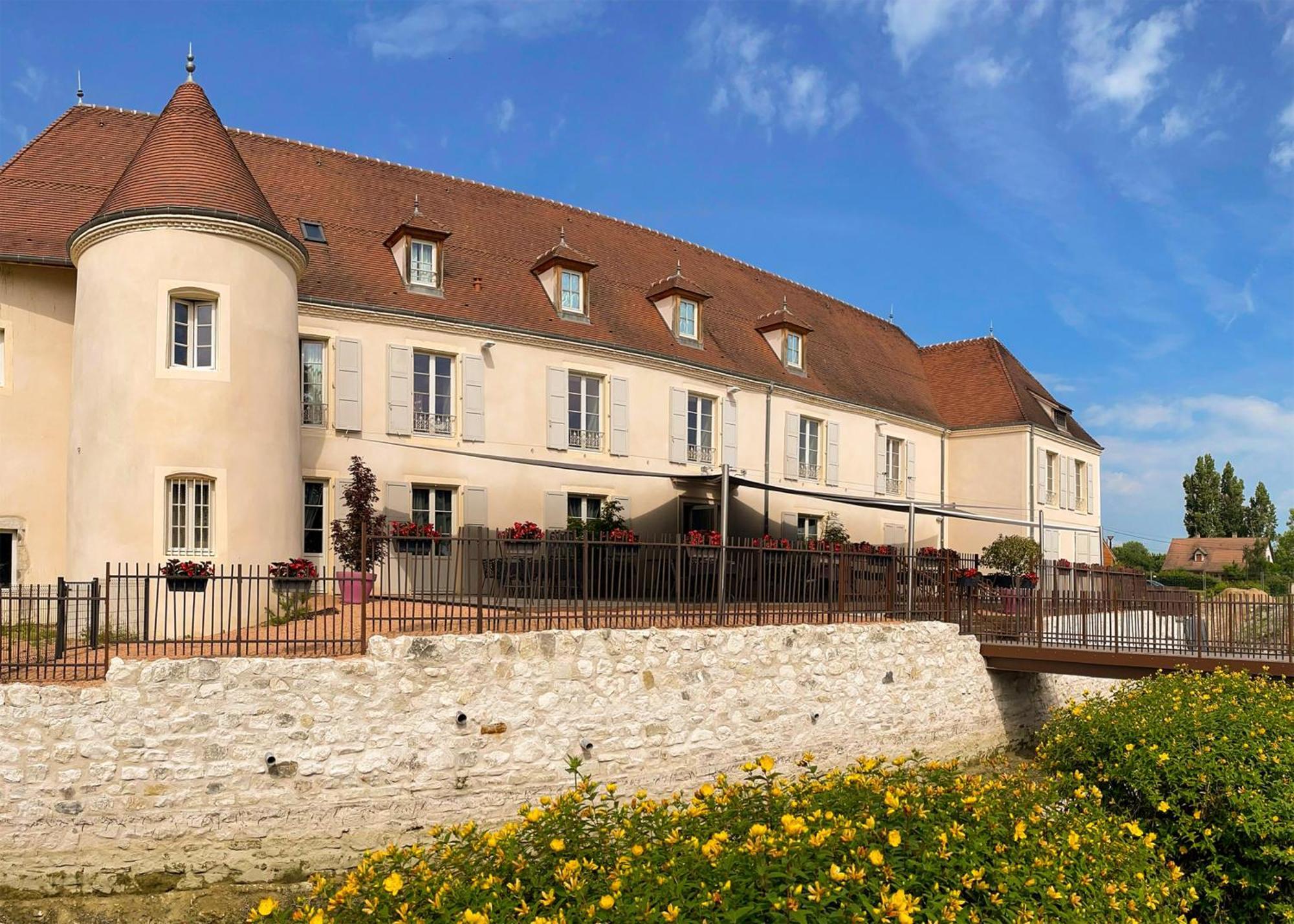 Chateau Du Bost - Teritoria Bellerive-sur-Allier Buitenkant foto